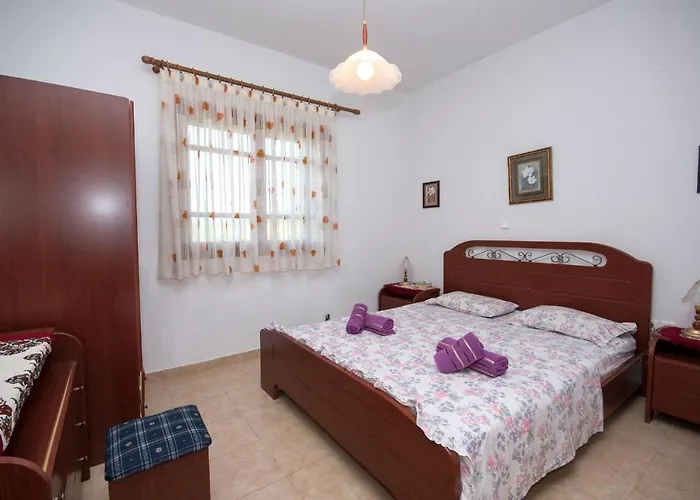 Gerakini Detached House With Panoramic Sea Views * Polýgyros