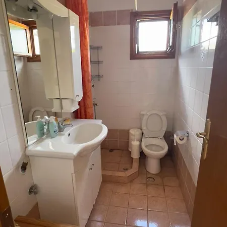 Gerakini Detached House With Panoramic Sea Views *