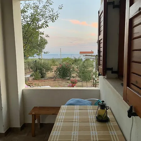 Semesterbostad Gerakini Detached House With Panoramic Sea Views Polýgyros