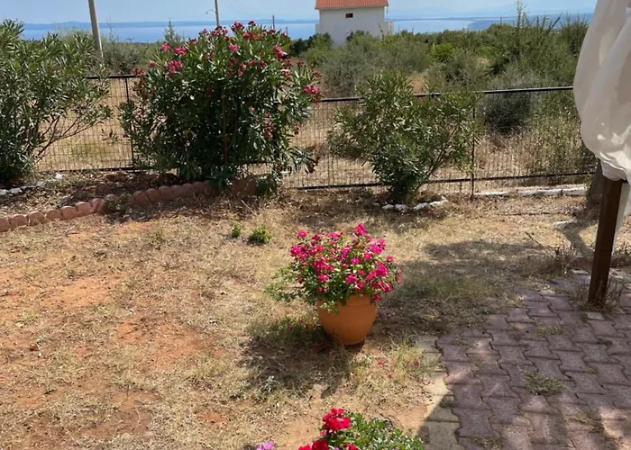 Gerakini Detached House With Panoramic Sea Views * Polýgyros