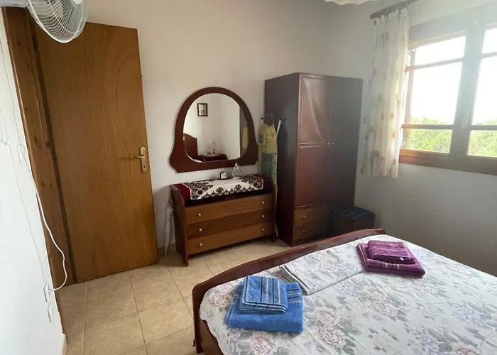 度假居 Gerakini Detached House With Panoramic Sea Views Polýgyros
